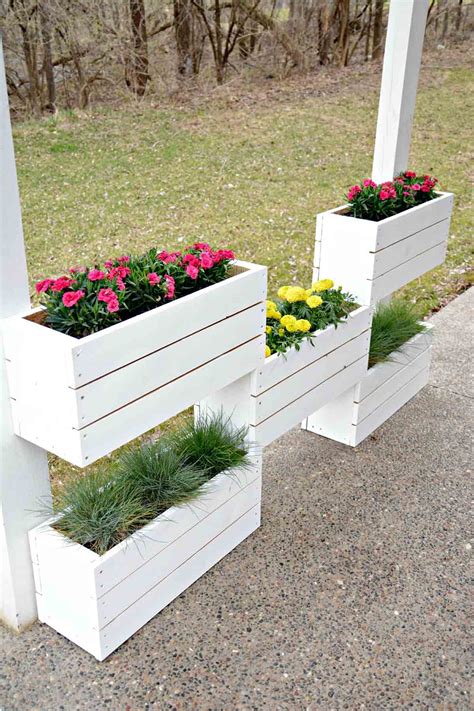 flower pot electrical box|27 DIY Outdoor Planter Box Ideas .